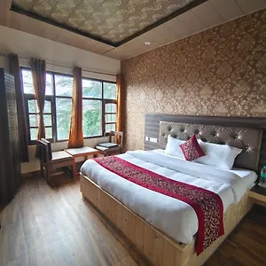 Magic Stays - Royale - Free Pickup From Railway Station ** Shimla
